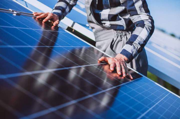 Pose de panneaux solaires performants
